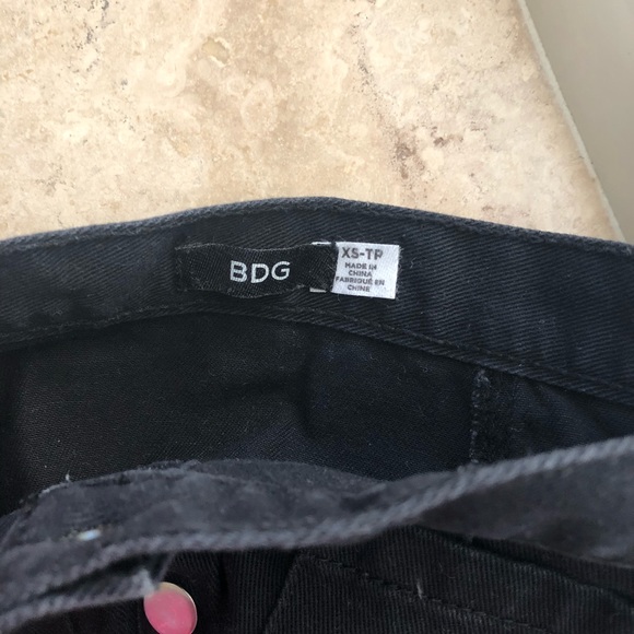 Urban Outfitters BDG Buttoned Denim Skirt - Picture 4 of 4